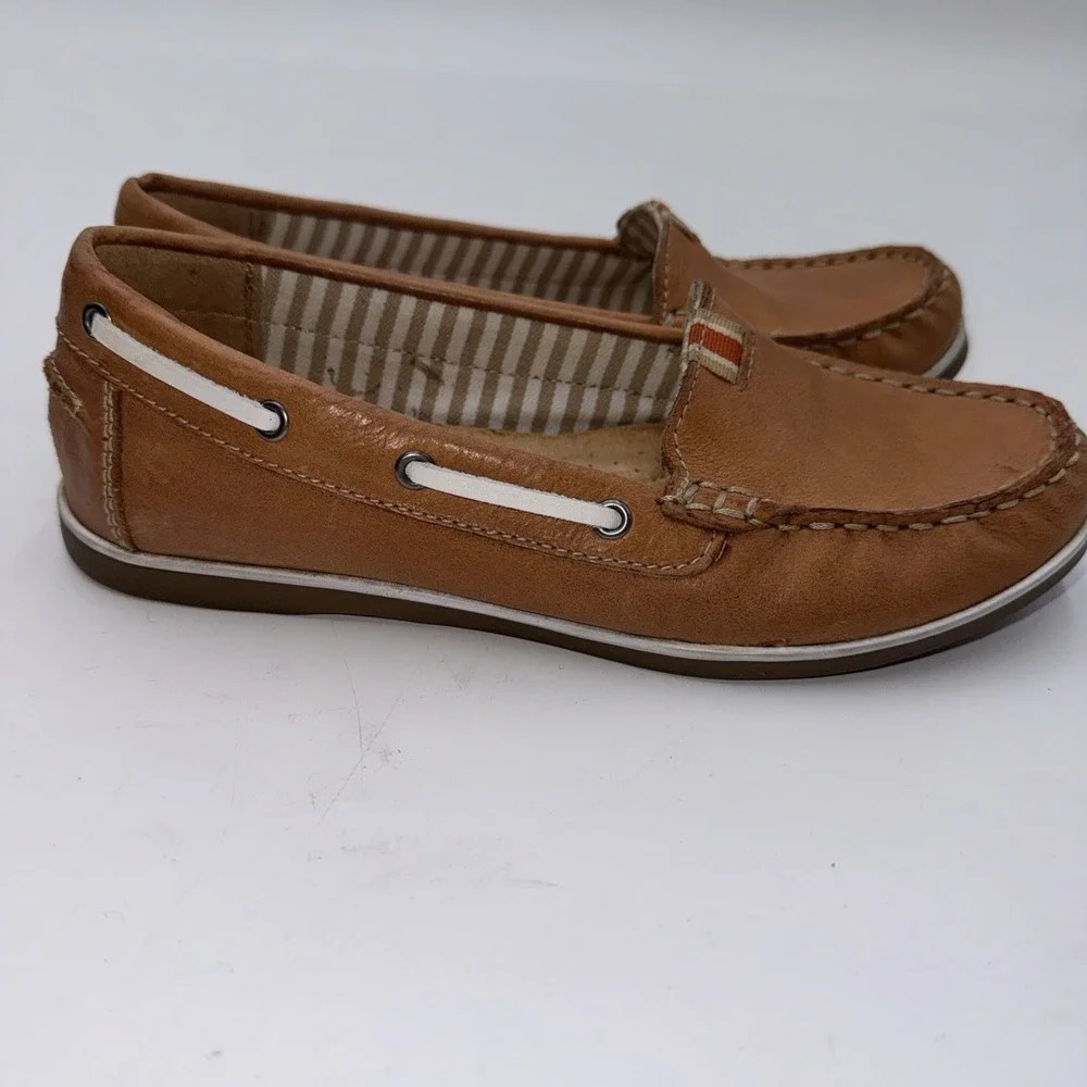 Naturalizer Natured Soul Womens Size 4.5 M Leather Boat Slip On Shoes Tan